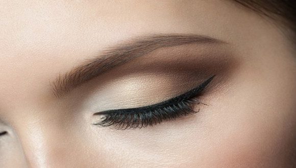 5 έξυπνα tips για να εφαρμόσουμε το eyeliner!