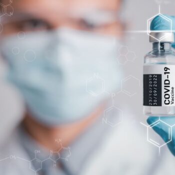 Κορωνοϊός: Πώς διαφέρει το πρωτεϊνικό εμβόλιο της Sanofi, από τα άλλα